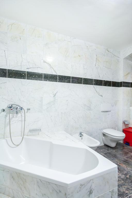 Villa & Apartments Perasto Ngoại thất bức ảnh