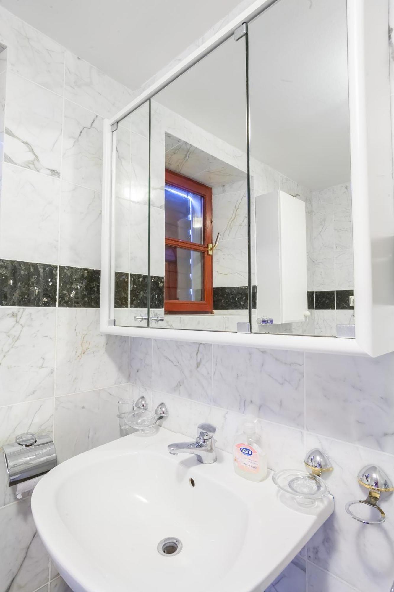 Villa & Apartments Perasto Ngoại thất bức ảnh